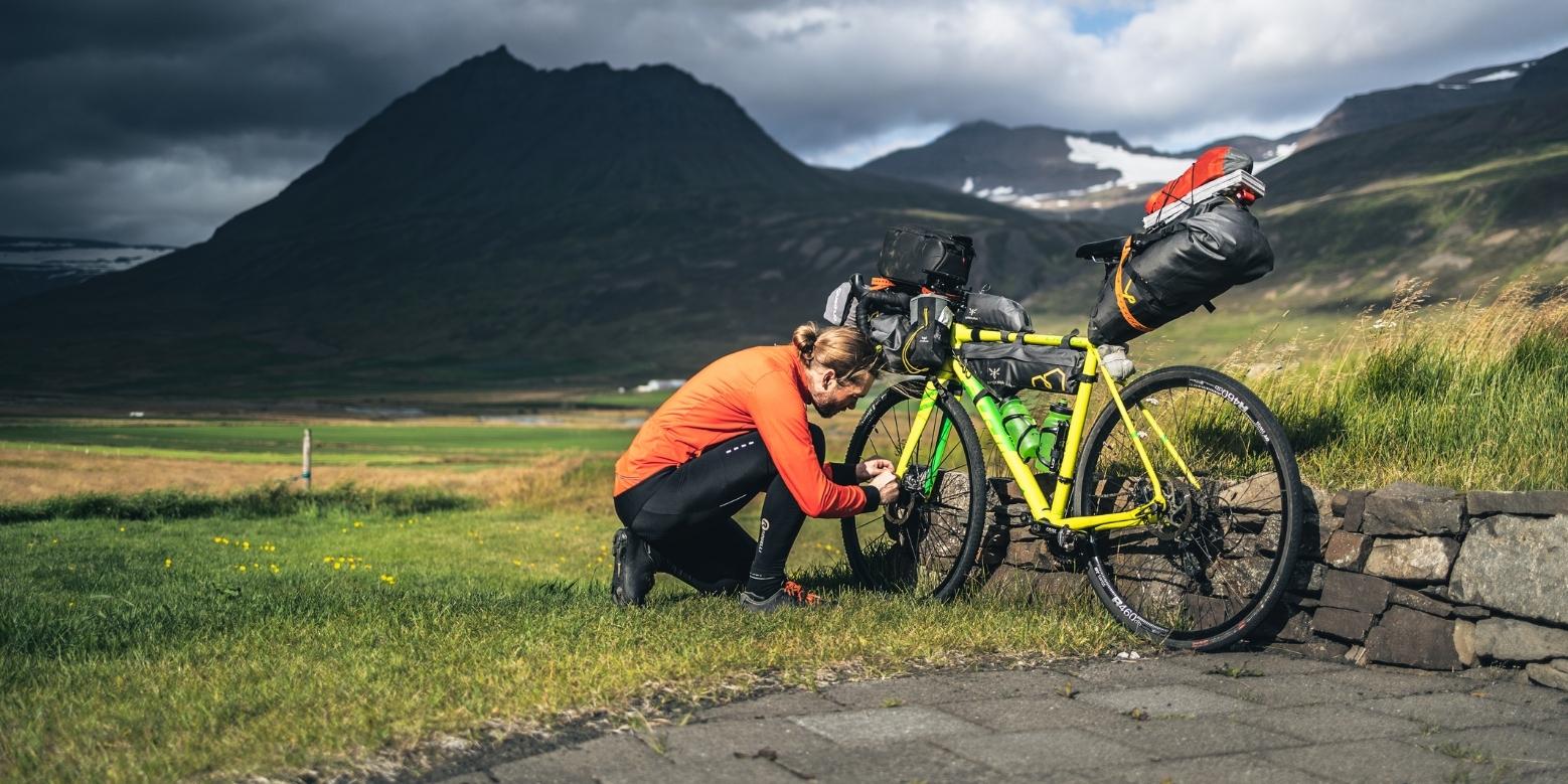 Mountain store bike tourism